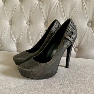 Jessica Simpson Sexy Metallic Black Leather Pumps